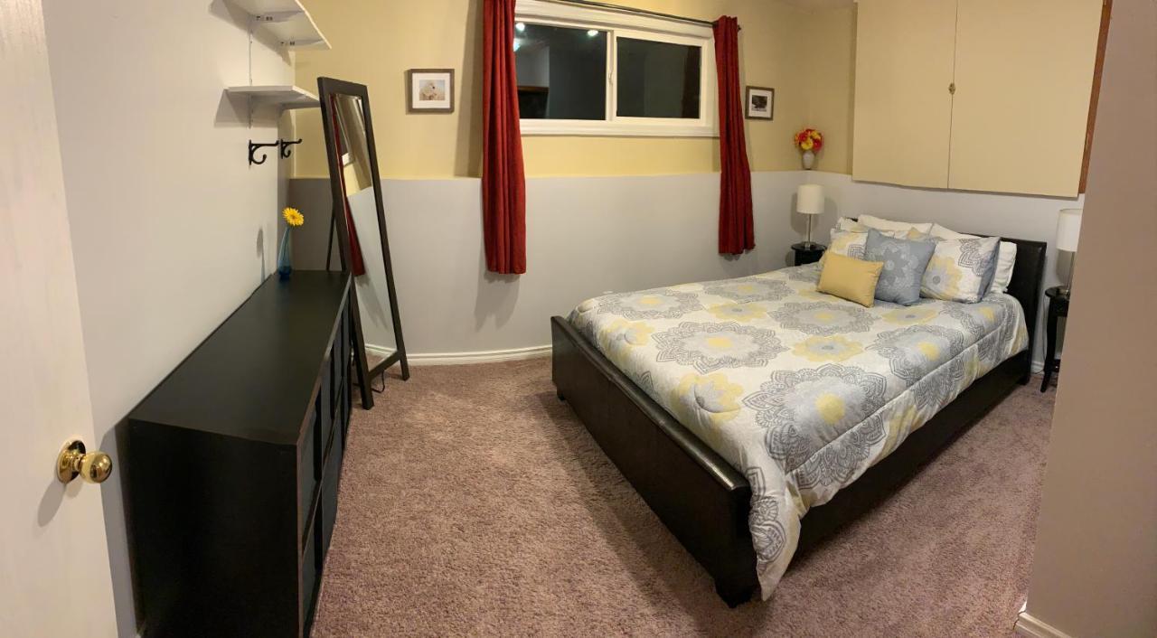 Newly Renovated Basement Suite! Lethbridge Eksteriør billede