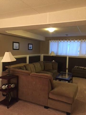 Newly Renovated Basement Suite! Lethbridge Eksteriør billede